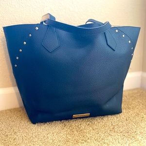 Jones New York Signature Faux Leather black tote